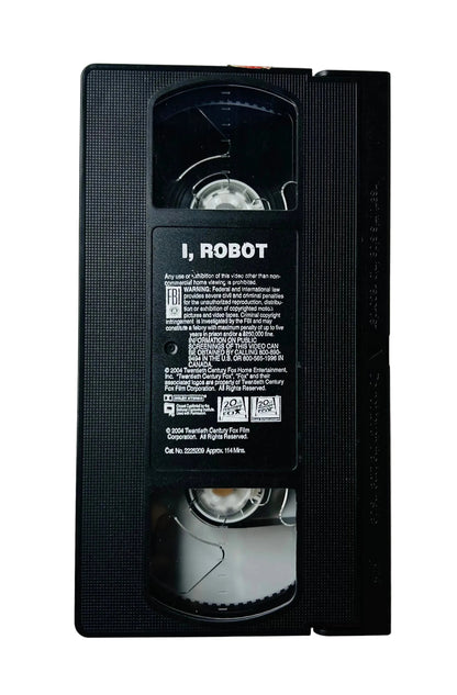 I, Robot (Starring Will Smith, Directed by Alex Proyas) - VHS