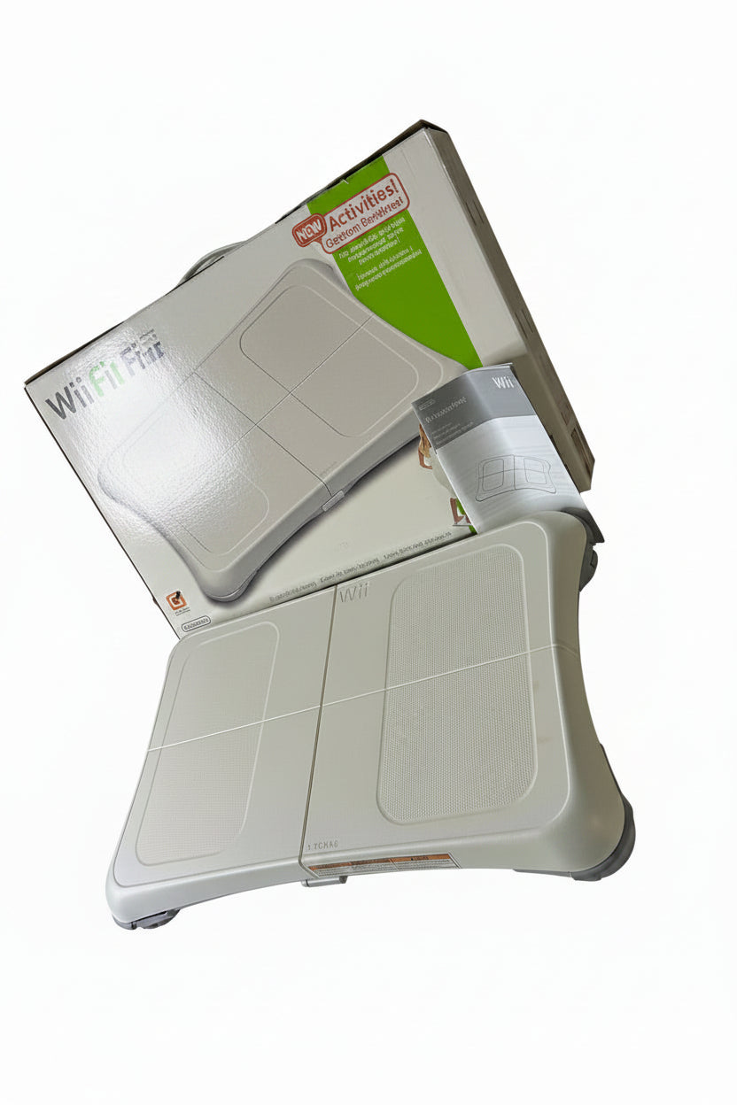 Wii Fit Plus + Balance Board Bundle - Nintendo Wii (CIB w/ Free Case)