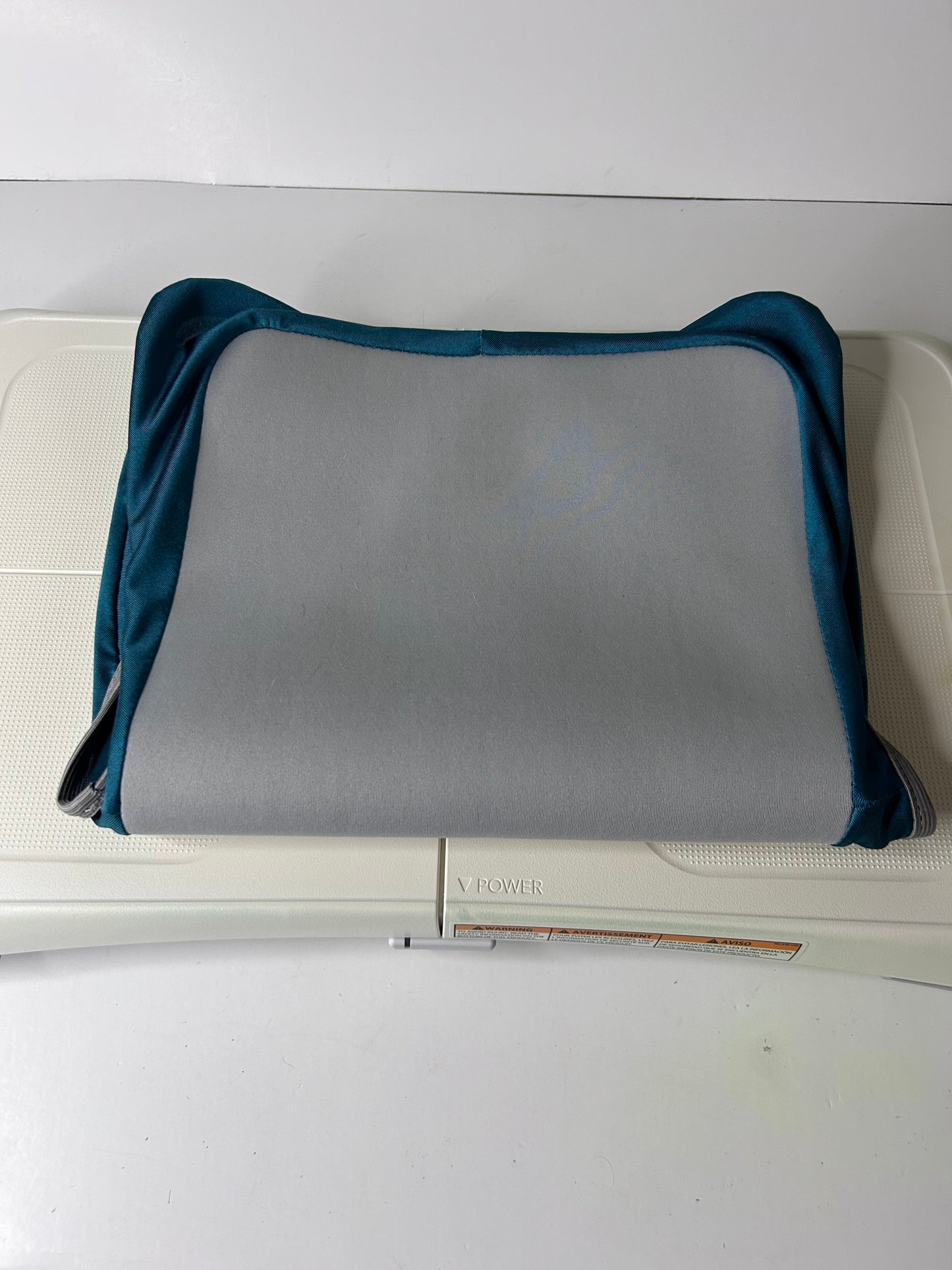 Nintendo Wii Fit Plus Balance Board Silicone Cover — Blue & Grey (Third-Party)