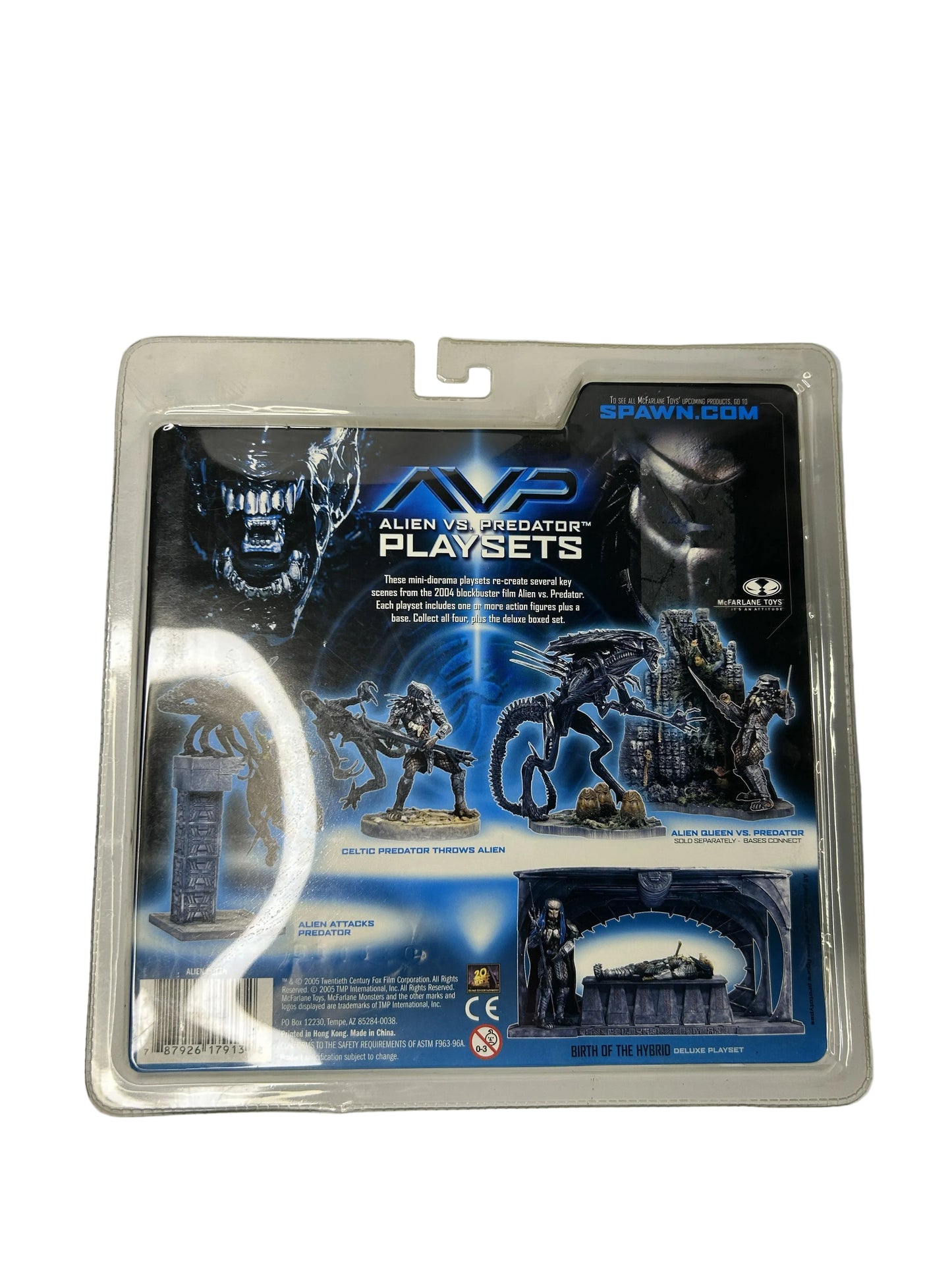 AVP Ultimate Battle Bundle - Alien Queen vs. Predator Playset Collection - McFarlane Toys