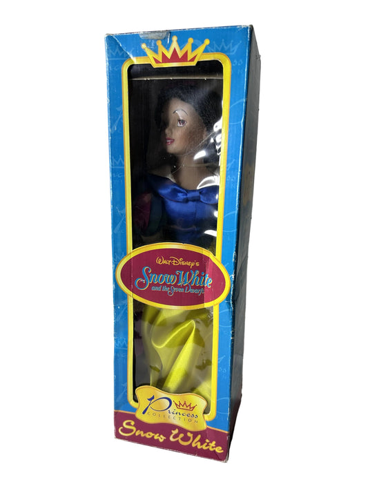 Snow White and the Seven Dwarfs Princess Collection Doll - Disney Classics - Vintage