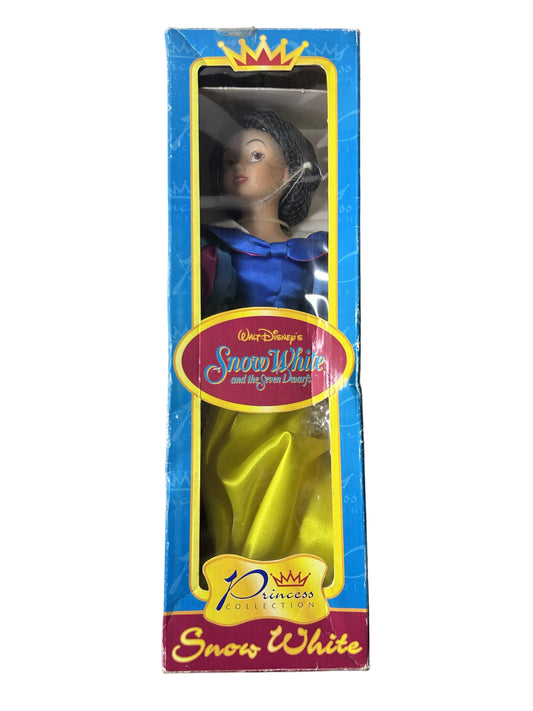 Snow White and the Seven Dwarfs Princess Collection Doll - Disney Classics - Vintage