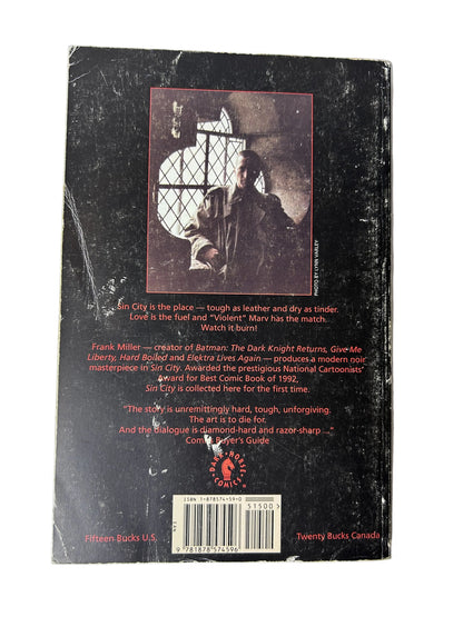 Sin City by Frank Miller - Dark Horse Comics 1992 Third Printing - Noir Graphic Novel