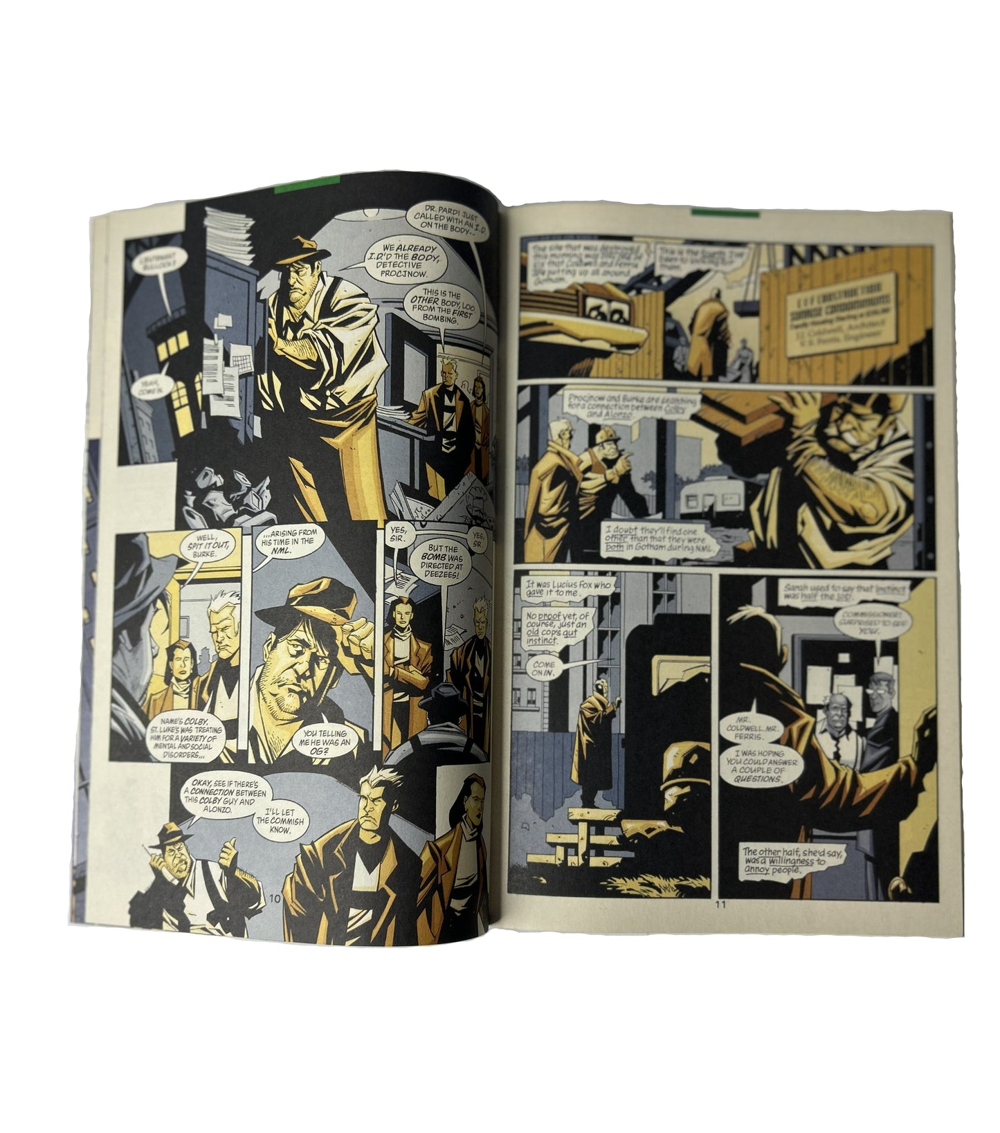 Detective Comics #749 — DC Comics Oct 2000, Greg Rucka Era — Rucka, Hester & Mitchell (Single Issue)
