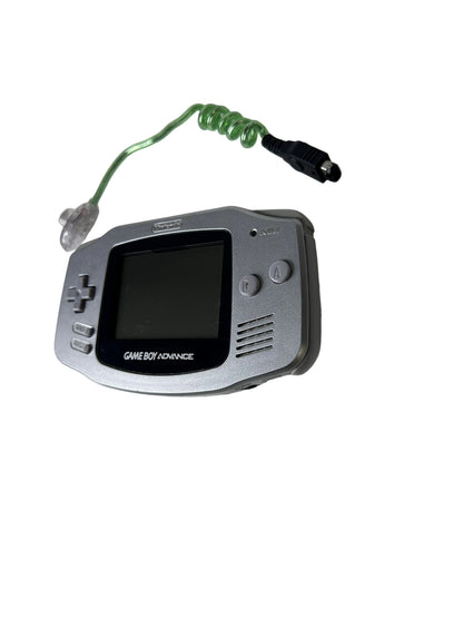 Nintendo Game Boy Advance – Platinum Silver w/ Worm Light / Nintendo / 2001 Handheld Console