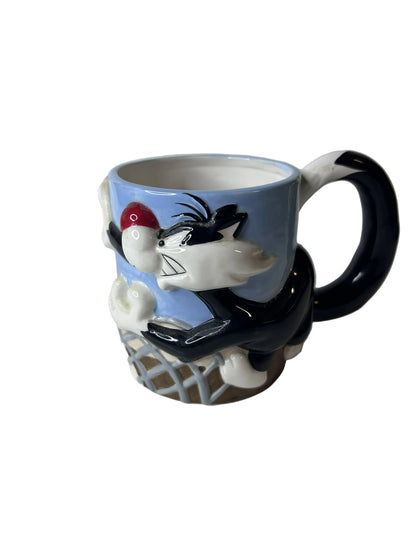 Sylvester & Tweety 3D Relief Ceramic Mug – Warner Bros. Looney Tunes 1995 Vintage Collectible