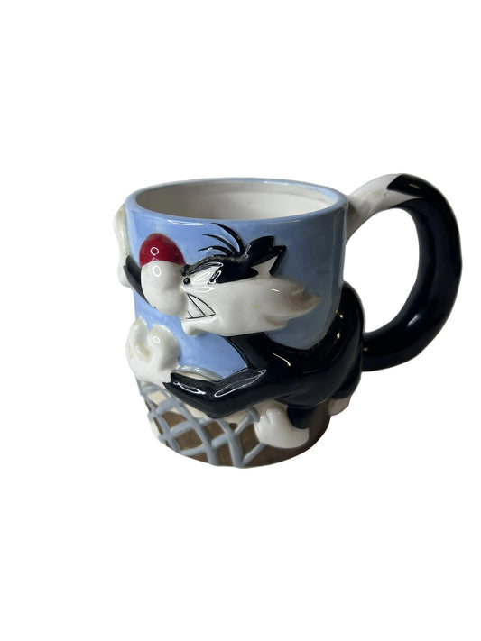 Sylvester & Tweety 3D Relief Ceramic Mug – Warner Bros. Looney Tunes 1995 Vintage Collectible