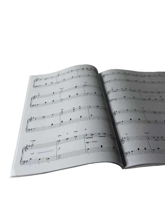 Pirates of the Caribbean: Dead Man's Chest – Easy Piano Solo Sheet Music Book, Hal Leonard 2006
