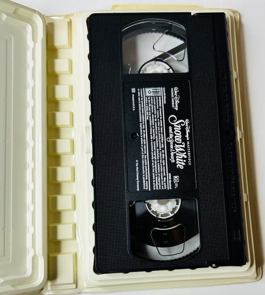 Disney's Snow White and the Seven Dwarfs Masterpiece Collection VHS - David Hand Classic Animated Feature Walt Disney (Used)